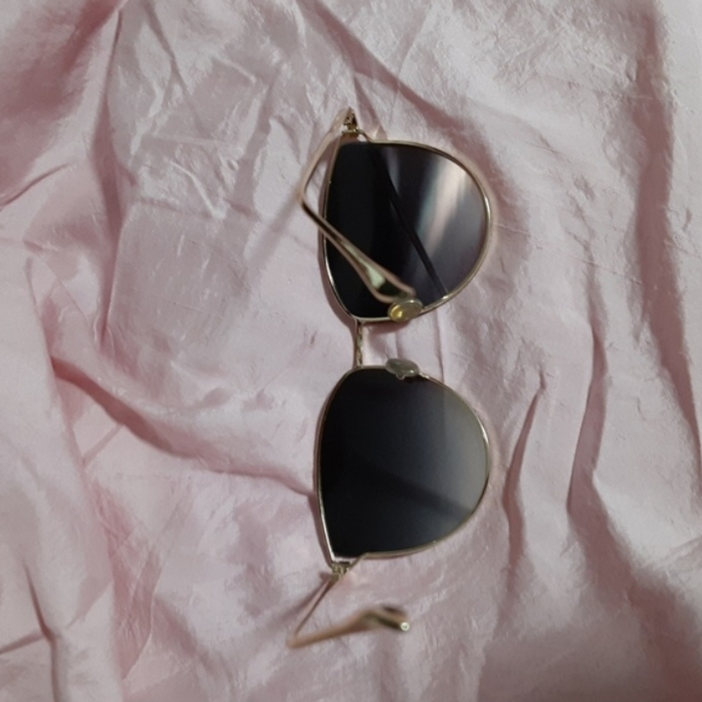 Dior Gold and Pink Sunglasses. Made In Italy - Picture 3 of 16